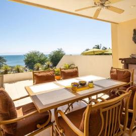 Oceanview Condo in Faro de Mita, hotel i Punta Mita