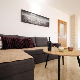 Villa Maja - Three bedroom villa with pool
