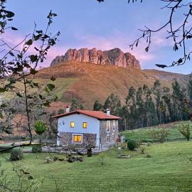 Las Cabañas del Valle, Cabaña Los Valles, hotell sihtkohas Liérganes
