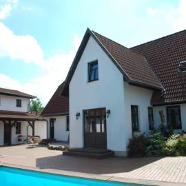 Wohnung in Dargun mit Schwimmbad, hotell sihtkohas Barlin