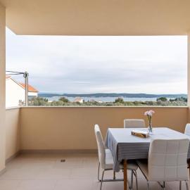 Apartment in Nevidane near the Beach, hotell sihtkohas Neviđane