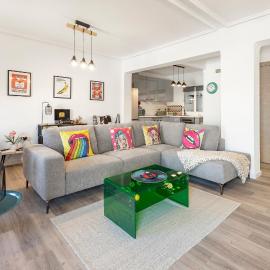 Valencia Designer Apartment next to metro