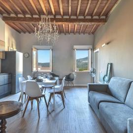 Maison Carol, moderna e luminosa in centro e vicino al mare