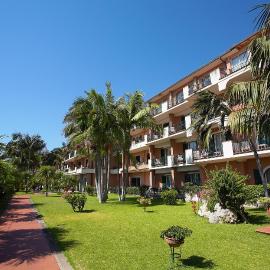 Hotel Caparena, хотел в Таормина