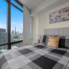 High Floor 1 Bedroom Condo City View Downtown Toronto, hotel v Toronte