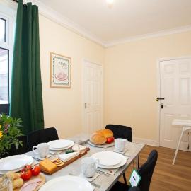 Cosy 3-Bed 15 Mins to Durham Ideal for Families