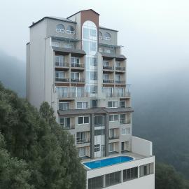 Q' Nest Hotel Cloud End Lansdowne, hotel u gradu 'Lansdowne'