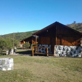 Cabañas Aguadepiedra, hotel i Villa Giardino