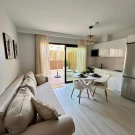 New and cozy apartment next to the beach