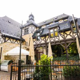 Zámecká Konírna Hotel a Restaurace, viešbutis Liberece