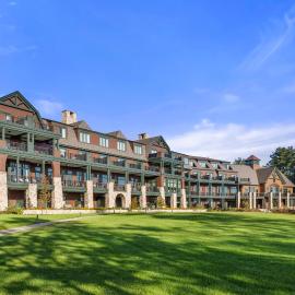 The Lake Estate on Winnisquam, hotel Tiltonban