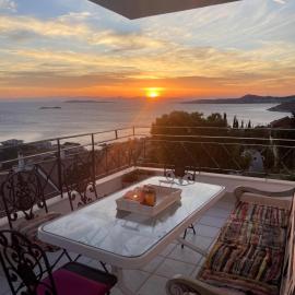 Art Blue Residence - Panorama Maisonette, hotel in Aghia Marina