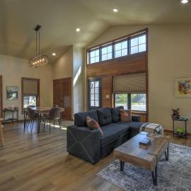 Lone Elk Retreat Red Lodge