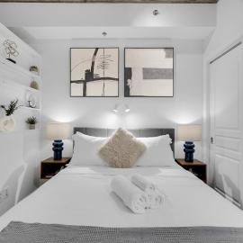 Flat at the Foot of the Mountain With Parking