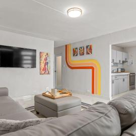 Family-Friendly Home for 5 Near Airport & Beaches