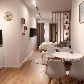 Home 3, hotel a Elbasan