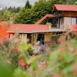 La Rosaleda - Hermosa finca, vista al lago, bosque privado y BBQ, hotel in Paipa