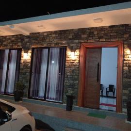 Biyagama Highway view Luxury House, hotel in Kelaniya