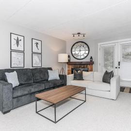 Alpine Cove - Condo in Collingwood - Sleeps 6, Hotel in Collingwood
