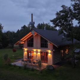 wunderschönes Blockhaus direkt am See für 10 PAX, viešbutis mieste Gröbern