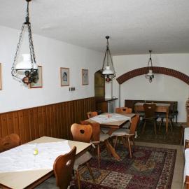 Wein- und Gästehaus Hermann-Josef Schmitz, hotell i Ürzig