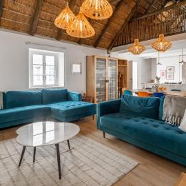 4131 Beach Drive Bliss & Flip Flop Cottage, ξενοδοχείο σε Struisbaai