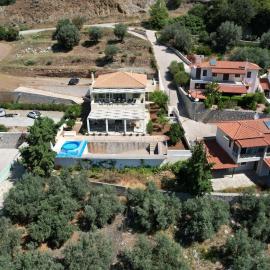 Villa Santa Friday
