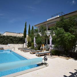 Apartman s bazenom - Sasa by Villas Guide