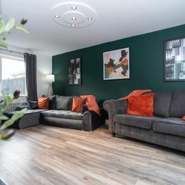 Dawley ProStay – Parking + Fast WiFi