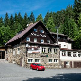Horský Hotel Dobrá Chata, hotel din Stachy