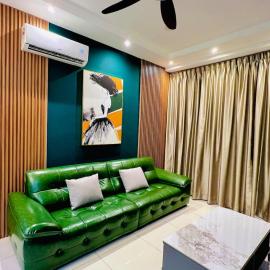 3BR Apartment Above Boulevard Mall WINDENBURG, hotel in Bintulu