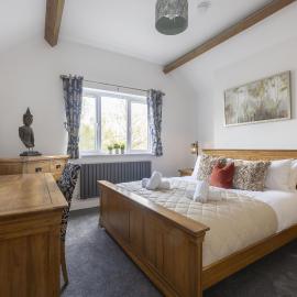 Beautiful 3-Bed Home with Hot Tub in Ross-on-Wye