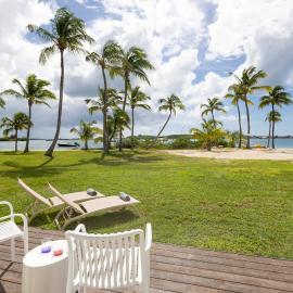Les appartements du Flamboyant vu sur le lagon, hotel u gradu 'Baie Nettle'