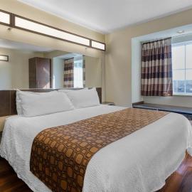 SureStay Plus Hotel by Best Western Buckhannon, ξενοδοχείο σε Buckhannon