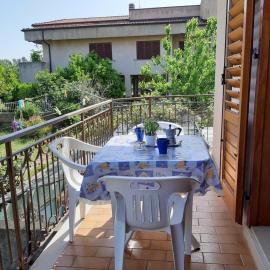 Villa Nicole - STELLA MARINA APARTMENT, Hotel in Isca Marina