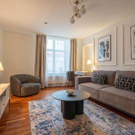 Old Town - Best Location Apartment