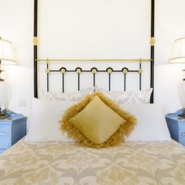Valletta Townhouse Suite with a Maltese Balcony