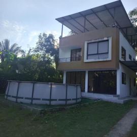 Villa Ángel Vda Bombote Melgar, hotel in Estación El Salto