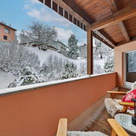 Escape House in St Moritz, отель в Санкт-Морице
