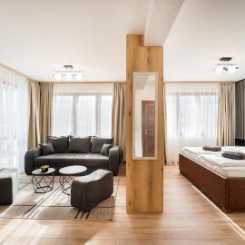 Best Central LUX Studio