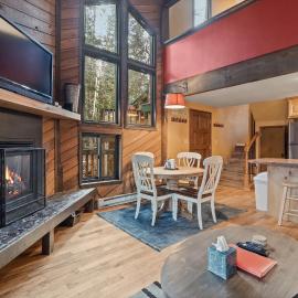 Ski Access SS7B Retreat Pet Friendly，布賴恩峰的飯店