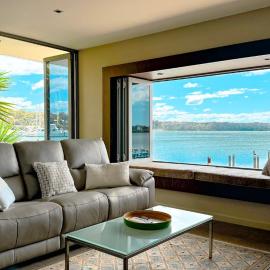 A Window on the Bay - Scenic Metung Retreat