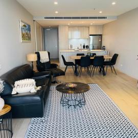 Unit in Belconnen sleep up to 4 - 2Brm, 2 Bath, hotel in Belconnen