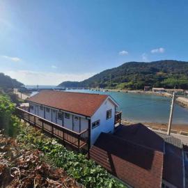 Yeosu Geumodo Badaae Pension, hotel in Yeosu