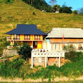 Homestay Quyền Linh-Tour Tây Côn Lĩnh, hotel in Ha Giang