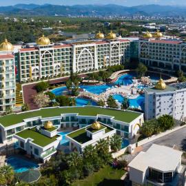 Alan Xafira Deluxe Resort & Spa-ULTRA ALL INCLUSIVE, hotel di Alanya
