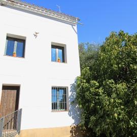 Casa La Abubilla – hotel w mieście Castañuelo