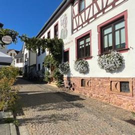 Zum Burggraf, hôtel à Neuleiningen