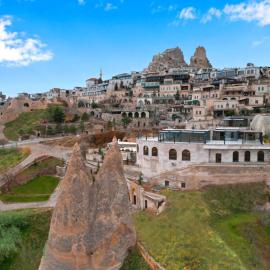 Viesnīca CCR Cappadocia Cave Resort &Spa pilsētā Eskiömerler