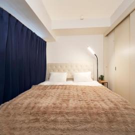 Modern 2DK Apt Umeda Area 1 min to Metro Direct from KIX Balcony & Luxury Comfort